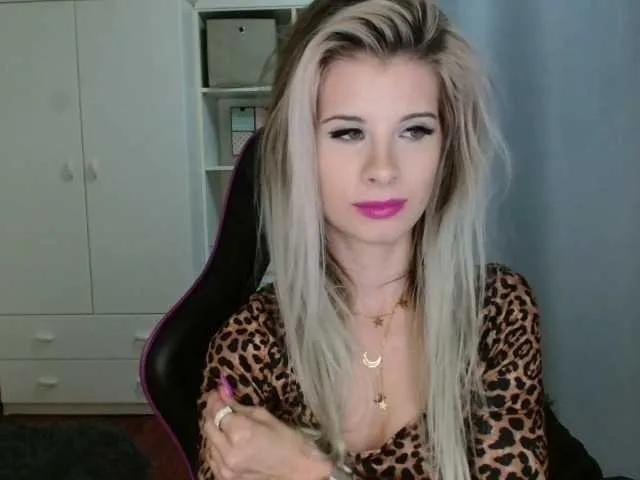 KristineNatural's avatar