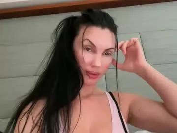 1lovely1 — texe me on snap 1000 :P
