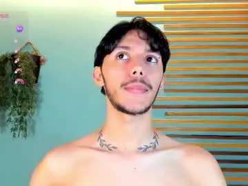 1sebass — horny lad   #cum  #dirty #hairy #uncut #latino [599 tokens remaining]