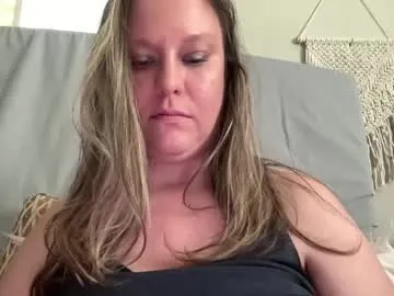 3xxxdaily — flash boobs 100