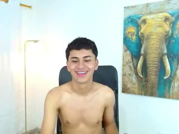 7alan — Hey Is  My First Day   My goal Is Cumshow    #new #18 #young #cum #bigcock [399 tokens remaining]