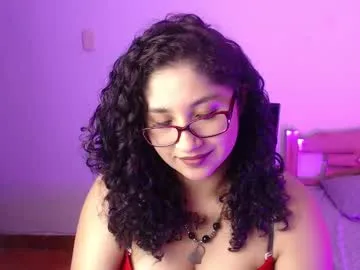 _gia_dior — [32 Left] TOP OUTSIDE #new #latina #curvy #shaved #dildo #breast