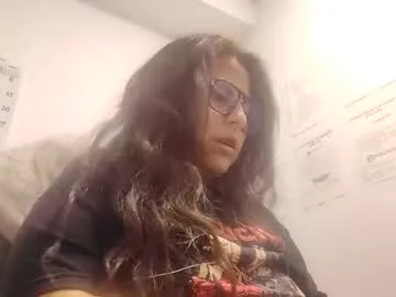 _lilith_heavy_ — GOAL: SUCK FINGERS [6 tokens remaining] Honey, don't let my neighbors hear my toys are on. #bigass #bbw #office #dirty #new