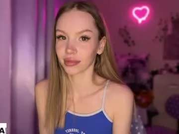 _love_me_again — sexy dance for you #slim #new #teen #smallboobs #pvt [252 tokens remaining]