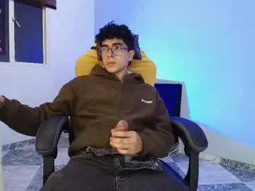 _nickconnor1 — make me cum and play with my cock - Multi-Goal :  big cum of the day #cum #lovense #young #twink #bigcock