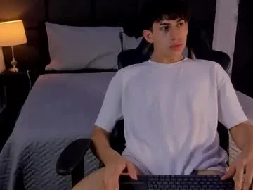 aaron_spencer13 — PLAY WITH MY 20CM // GOAL: CUM SHOW IN PUBLIC #cum #young #18 #bigcock #twink
