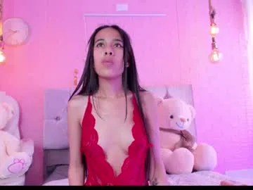 abbyking1 — GOAL: Oil show [10 tokens remaining] Hey Love I come to fuck you #Latina #Squirt #deepthroat #sumise #feet