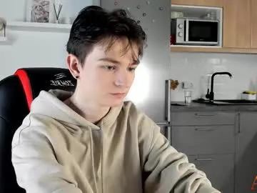adam_faust — GOAL: TAKE OFF TOP [250 tokens remaining] Welcome to my room! #18 #young #twink #cum #teen