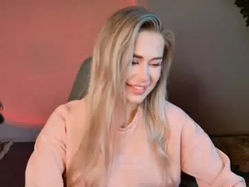 adelloyss — GOAL: Dance [138 tokens remaining]  Hey hey it s Adel  !   #nonude #cute #muscle #joi #blonde