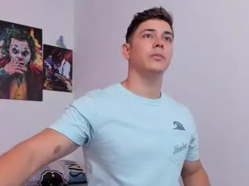alan_hadid1 — GOAL: Hi alanWelcome again [44 tokens remaining] Welcome to my room! #muscle #sexy #18 #feet #latino