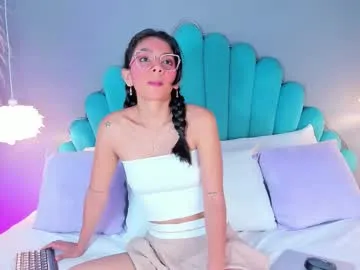 alassiahocthner — GOAL: suck my fingers and play with my tits [85 tokens remaining] sexy girl Latina wants to suck all your cum  #skinny #18 #latina #lovense  #deepthroat