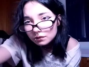alberthamazierski — My goal: Bite my finger close to camera^^- My name is Katrina and I'm #18 year old and i am #shy #new #young #teen girl and it's my first day here [25 tokens remaining]