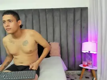 alicia_chris — Alicia_chris's room #couple #milk #pregnant #new #young