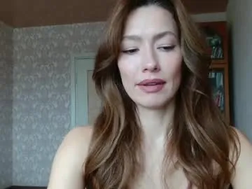 alicia_savory — GOAL: The dancing with the ass  #milf #nonude #muscle #british #mommy [550 tokens remaining]