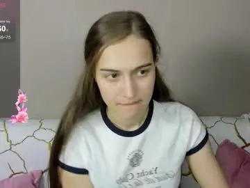 alisa__kelly — Heeyyy! :) Im Alisa! #sexy #flirt #young #muscle #shy #new