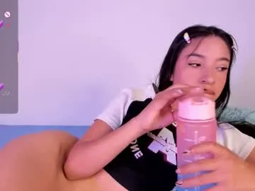 alissarose_ — Afternoons of pleasure in bed with Alissa!- discover my favorite vives, i challenge you! - Multi-Goal :  Glass dildo.... anal #skinny #squirt #anal #feet #petite