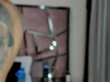 alixmartin1 — GOAL: pose and flex biceps [6 tokens remaining] fire in the room! full cum show  #muscle #new #cum #bigcock #anal