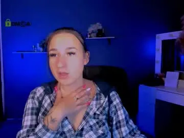 alma_black — GOAL: spank ass [123 tokens remaining] Welcome to my room! #18 #mistress #bigass #shy #nonude