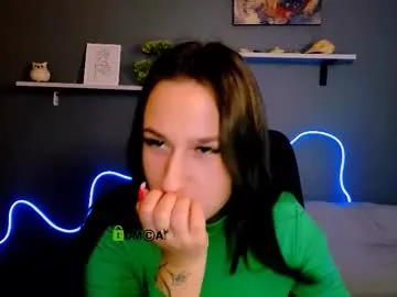 alma_black — GOAL: spank ass [123 tokens remaining] Welcome to my room! #18 #mistress #bigass #shy #pvt