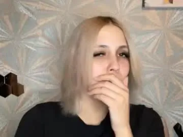 alonatempler — Goal:(  Show legs  )Hello guys ^my name is  Lisa  Welcome to my room ^ #new  #shy #natural #18 #bigboobs [10 tokens remaining]