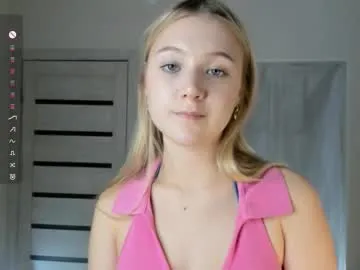 amaliapatron — GOAL: Take off my skirt  Hi i'm Kate, love pattern 111, 222, 444    #lovense #new #blonde #18 #young [112 tokens remaining]