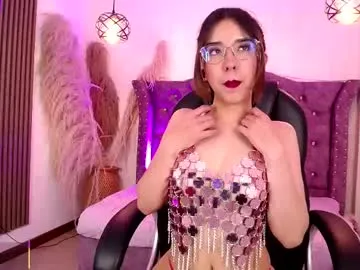 amara_davis1 — Hello, I'm so horny and don't let my pussy dry -  #teen #daddysgirl #submissive #skinny #slim