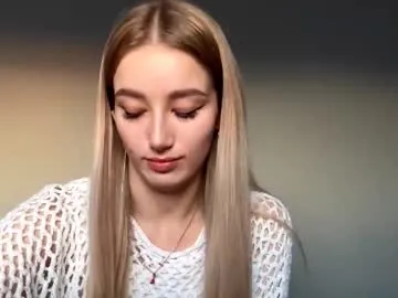 ameliaduraku — Goal:Biggest smile ever<: My name is Catherine #new , new experience to me, hope it turns out well :3  #skinny #young #18 #shy [15 tokens remaining]