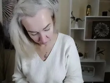 amor_fati_777 — #lovense #feet #milf #natural #blonde [500 tokens remaining]