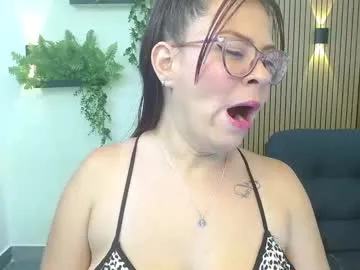 anaisglow5 — if you think I'm hot [4 tokens left] OMG My First Lucky Day  #new #curvy #bigass #bigboobs #mature