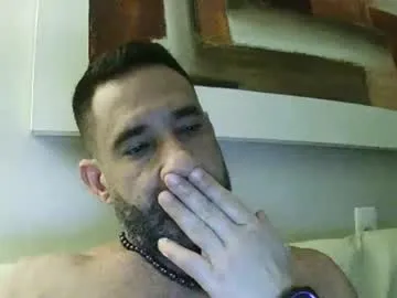 andrevalente99 — Freechat on Chaturbate