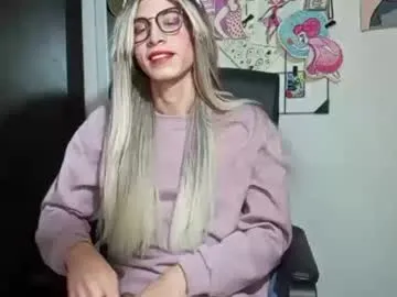 andy_vander — Show cock with saliva [45 tokens left] #new #skinny #bigdick #trans #femboy