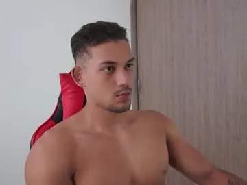 andy_weld — GOAL: all naked [213 tokens remaining] helloooo, have fun and laugh with me PVT is OPEN #cumshow #latino #muscle #bigdick #bigass #young #cumshow #twink