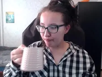 ankey_rayah — Hi wassup - Goal: Cumshow #lovense #squirt #milk #feet #natural