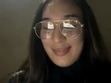 annabellandmann — GOAL: just make me smile for a start Hey! My name is Sarah, my first day here! #shy #new #18 #young # [25 tokens remaining]