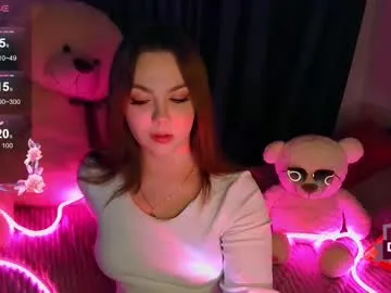 aphelia__dream_ — GOAL: Eyecontact and sexy smoke [37 tokens remaining] Welcome to my room! #feet #student #bigass #lovense #new