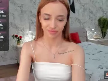 ashleroy — GOAL: Saluy blowjob [990 tokens remaining] Welcome to my room! #lovense #squirt #anal #fuckmachine #brunette