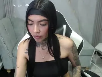 ashley_blum_v — Oil Tits [26 tokens left] Im new here  Would you like to play with me? #daddysgirl #young #piercingnipples #tattoo  #smalltits