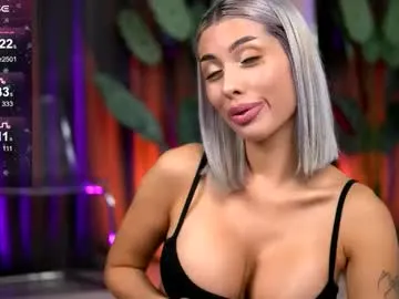 audreyzanne — The woman you were looking for is here - Goal: blowjob [555 tokens left] #bigboobs #teen #daddy #ahegao #squirt