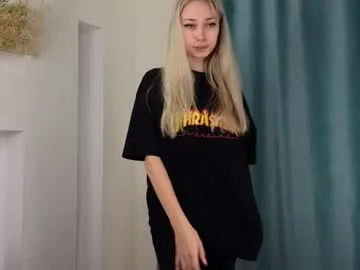 aurorabless — GOAL take off shorts</3  ///  let's spend time together! #new #18 #shy #skinny [349 tokens remaining]