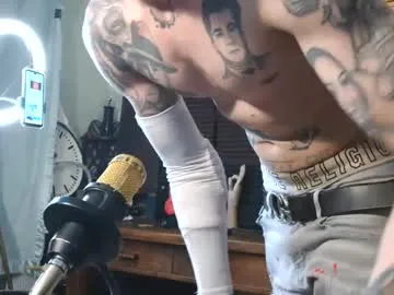 austinisking1916 — Freechat on Chaturbate