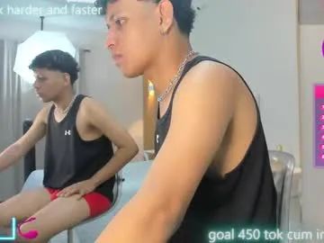 axel_ps — GOAL: CUM ON YOUR FACE [499 tokens remaining] Play fun with this naughty boy #hairy #gay #cum #bigcock #18