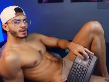 axel_stein03 —   hello  guys   pvt cum #bigcock #muscle #latin #lovense #master #findom #cumshow #cum #ass #sexy #bigass #muscle