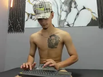 axel_williams2 — Freechat on Chaturbate