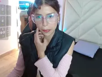 azumy_tay — GOAL: fingers in pussy [61 tokens remaining] Welcome to my room! #latina #skinny #18 #daddy #smalltits
