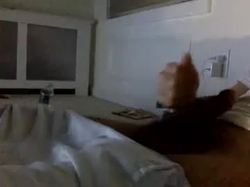 babyboii42o — get naked :)  #c2c #private #feet  #bi #cock [500 tokens remaining]