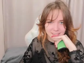 bad_julia — GOAL: Topless [235 tokens remaining] Fav vibe 152035 #squirt #hairy #redhead #smalltits #pantyhose