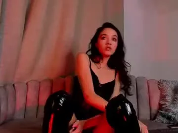 barbara_twerk — GOAL: dance [39 tokens remaining] Dark kitty mood  #latina #bigass #bigclit #smalltits #twerk