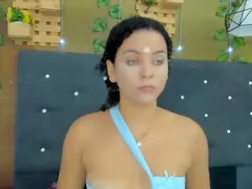 bella_rose7 — GOAL: SHOW SQUIRT [1111 tokens remaining] Welcome to my room! Make me moan at the goal #latina #findom #skinny #feet #squirt