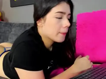 bella_sstone — GOAL: A welcome kiss    Newly arrived and ready to ignite fantasies with an innocent smile.... Do you dare to be my first temptation? #smile #new #bigass  #curvy #latina