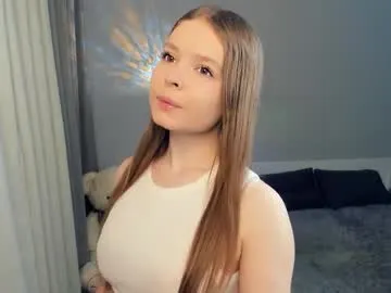 bellidream — Hi guys,I'm Bella Goal: massage my breast with a little moan #new #shy  #bigboobs #18 #teen [19 tokens remaining]